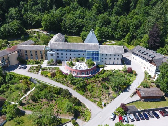 Diözesan- und Exerzitienhaus Haus Werdenfels